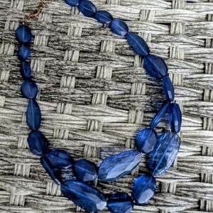 Elegant Blue Necklace